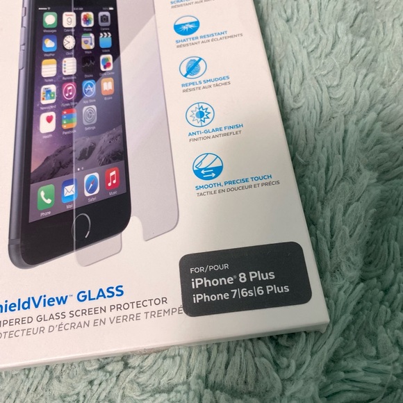 NWT Speck Screen Protector - Picture 2 of 5